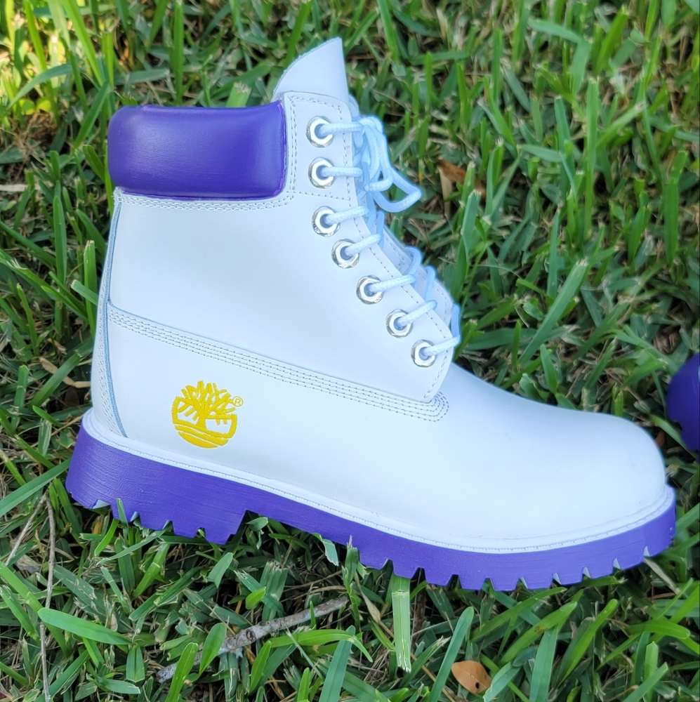Brand new timberland boots fashion